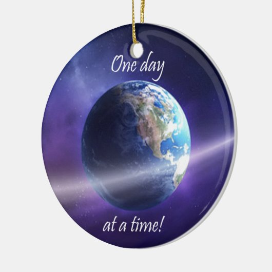 Eén dag per keer keramisch ornament (Links)