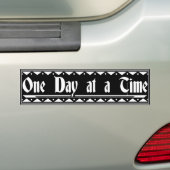 Eén dag tegelijk bumpersticker AA herstel ODAT (Op auto)