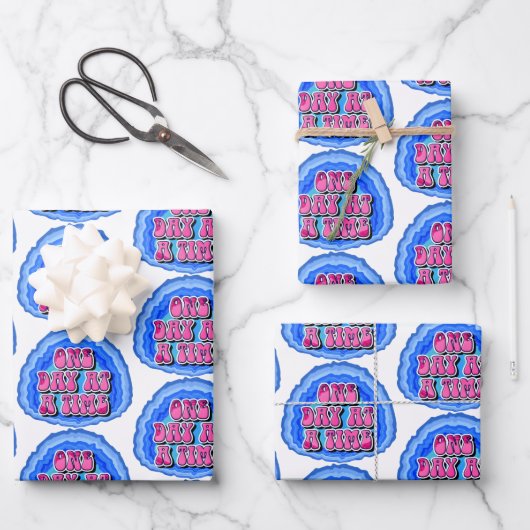 Eén dag tegelijk Geode 12 Step AA Recovery Slogan Inpakpapier Vel (Voorkant)