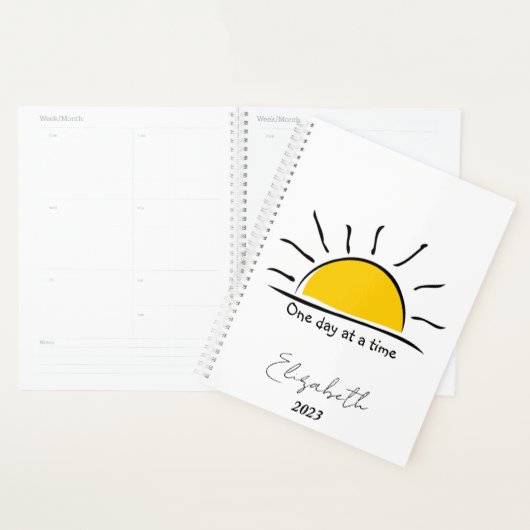 Eén dag tegelijk gepersonaliseerd, aangepast jaar planner (Display)
