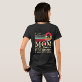Een dag zonder mama is als een grapje geen idee t-shirt (Achterkant volledig)