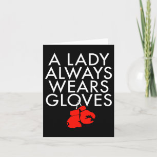 Een dame draagt altijd handschoenen met boxing ven kaart