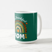 Een dankbare Thanksgiving van mama Rainbow Herfst  Koffiemok (Voorkant rechts)