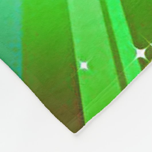 Een dansend meisje in een heldere lichtdeken. fleece deken (Hoek)