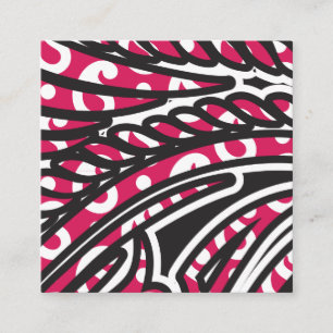 Een decoratief paisley-ontwerp met levendige rode vierkante visitekaartje