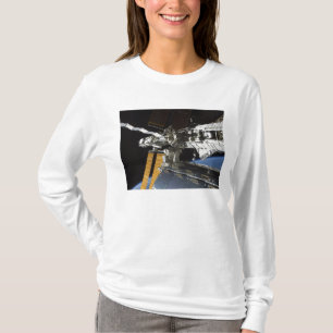 Een deel van het Columbuslaboratorium T-shirt