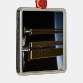 Een deel van het internationale ruimtestation 2 metalen ornament (Rechts)
