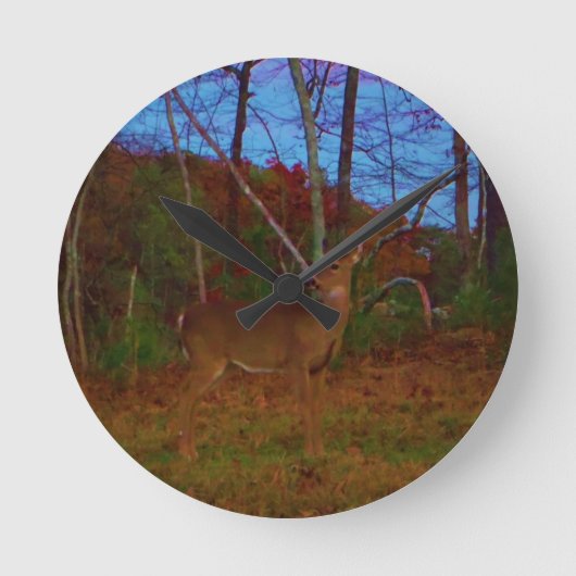 Een Deer: Gold Red Green en Blue Ronde Klok (Voorkant)