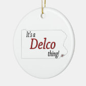 Een Delco-ding (R) Keramisch Ornament (Links)