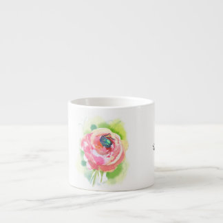 een delicate roos en een kever die erin slaapt espresso kop