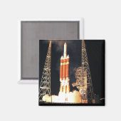 Een Delta IV - Zware raketliften uit Magneet (Voorkant / Achterkant)