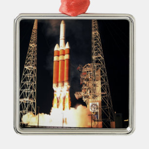 Een Delta IV - Zware raketliften uit Metalen Ornament
