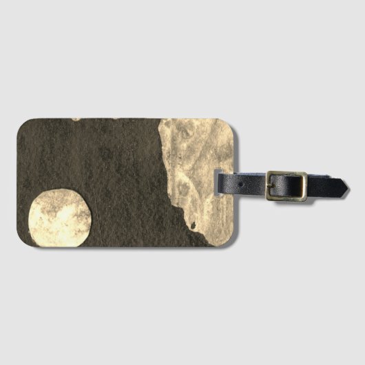 Een dicht uitzicht van fantasiewerelden en hun man bagagelabel (Voorkant (horizontaal))