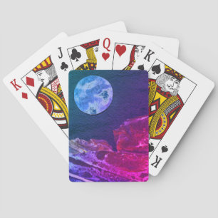 Een dicht uitzicht van fantasiewerelden en hun man pokerkaarten