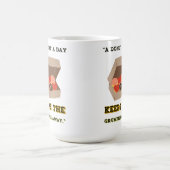 EEN DONUT PER DAG HOUDT DE GRUMPIES WEG KOFFIEMOK (Center)