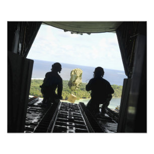 Een doos humanitaire goederen foto afdruk