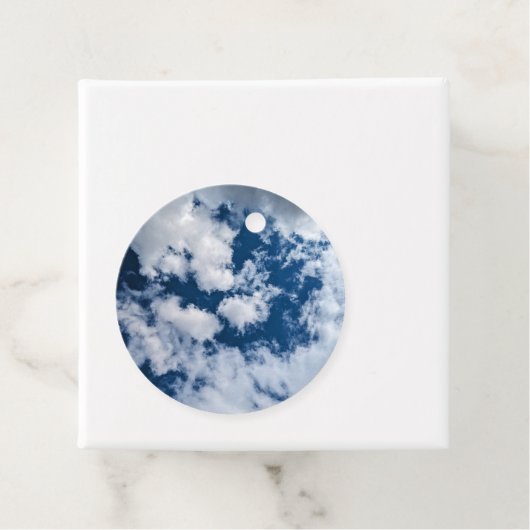 Een draai in de wolken bedankjes labels (In situ)