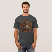 Een draak leest voor leren en plezier. t-shirt (Voorkant volledig)
