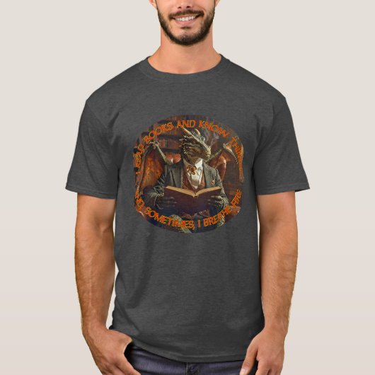 Een draak leest voor leren en plezier. t-shirt (Voorkant)