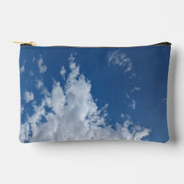 Een driehoek van wolken etui
