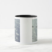 Een driepuntsformatie van F-22 Raptors Mok (Midden)