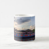 Een drink bij de rivier koffiemok (Center)