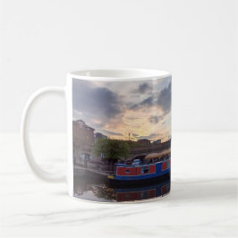 Een drink bij de rivier koffiemok