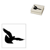 Een duif in vlucht rubberstempel (Gestempeld)