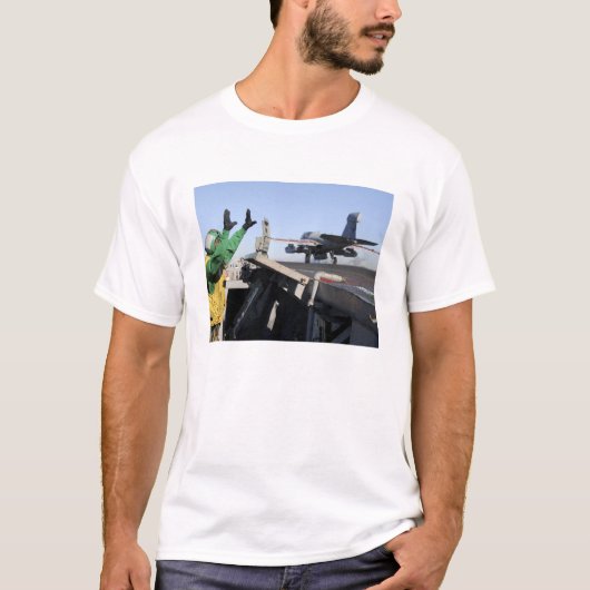 Een EA-6B-draagschroef uit de cockpit T-shirt (Voorkant)