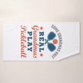 Een echte oma Knit Real Grandmas Play Pickleball Badhanddoek (Badhanddoek)