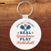 Een echte oma Knit Real Grandmas Play Pickleball Sleutelhanger (Voorkant)