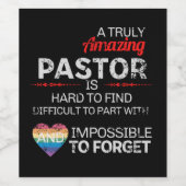 Een echte pastoor is moeilijk te vinden wijn etiket (Enkel label)