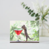 Een eekhoorn Drink een cocktail Briefkaart (Staand voorkant)