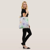 Een eenvoudig Halloween Spin's Web Patroon Tote Bag (Op model)