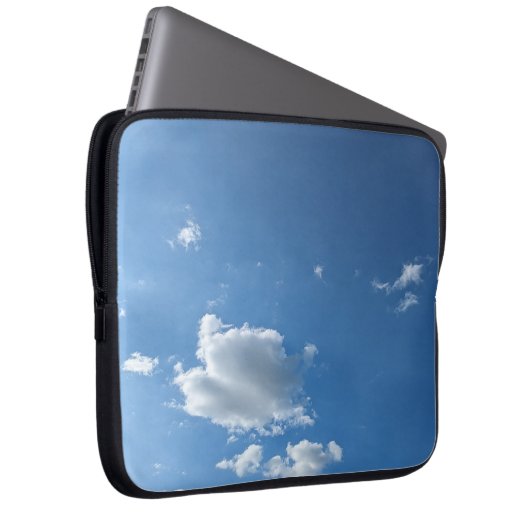 Een eenvoudige cloud laptop sleeve (Voorkant Rechts)