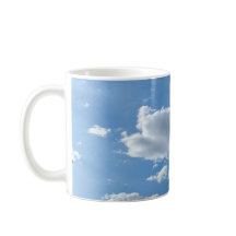 Een eenvoudige witte wolk