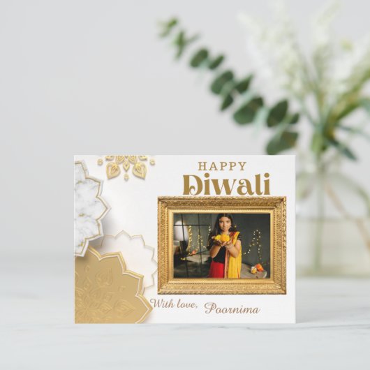 Een elegant wit en goud diwali groeten briefkaart (Staand voorkant)