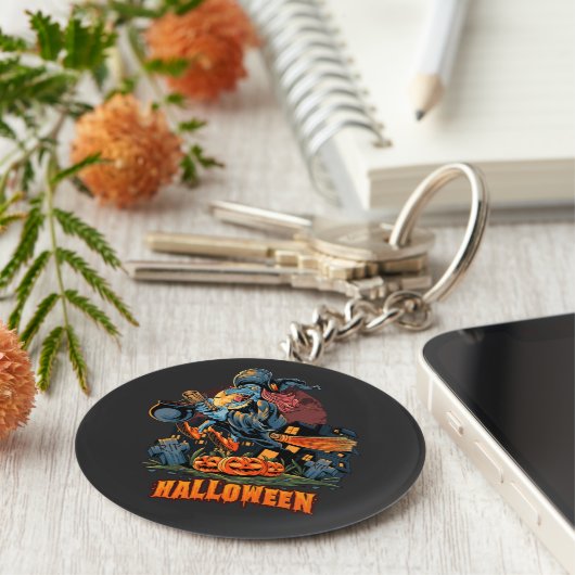 Een enge heks op een kamer sleutelhanger (Zijkant)