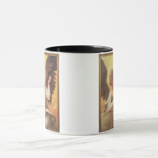 Een engel met een glazen erlenmeyer mok (Midden)