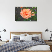 Een Enkele Sinaasappelbloem Canvas Afdruk (Insitu (Slaapkamer))