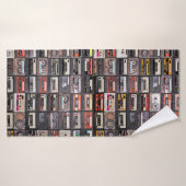 Een enorm collectie audiocassettes. Retro musical Badhanddoek (Badhanddoek)