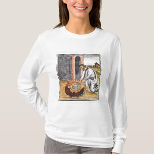 Een Europeaan die zich bezighoudt met een betrouwb T-shirt