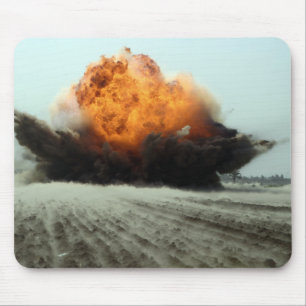 Een explosie brak uit muismat