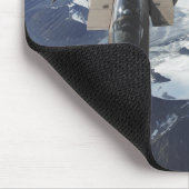 Een F-15C Eagle vliegtuig zit achter een KC-135R Muismat (Hoek)