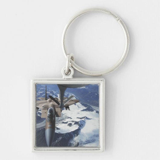 Een F-15C Eagle vliegtuig zit achter een KC-135R Sleutelhanger (Voorkant)