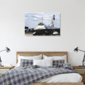 Een F-16-strijder tegen valk Canvas Afdruk (Insitu (Slaapkamer))