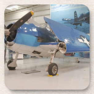 Een F-6F Hellcat jachtvliegtuig uit de Tweede Were Bier Onderzetter