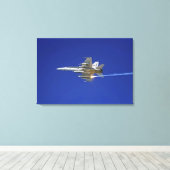 Een F/A-18C-Hornet Canvas Afdruk (Insitu (Houten vloer))