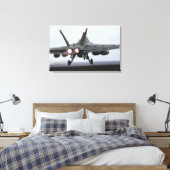 Een F/A-18E Super Hornet-draagraketten Canvas Afdruk (Insitu (Slaapkamer))