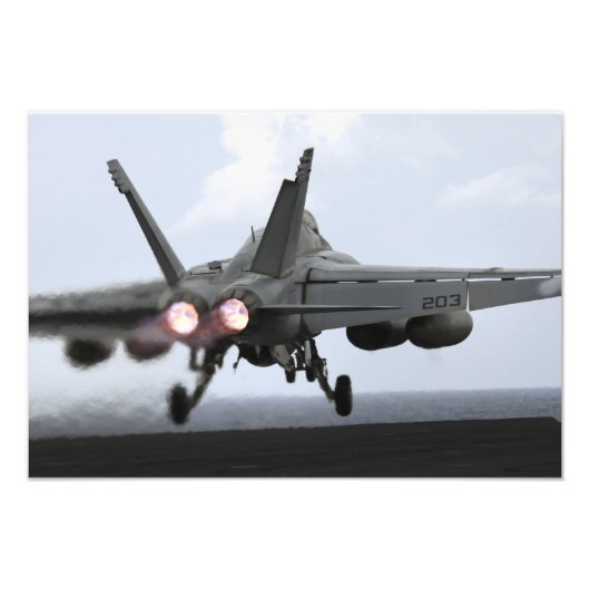 Een F/A-18E Super Hornet-draagraketten Foto Afdruk (Voorkant)